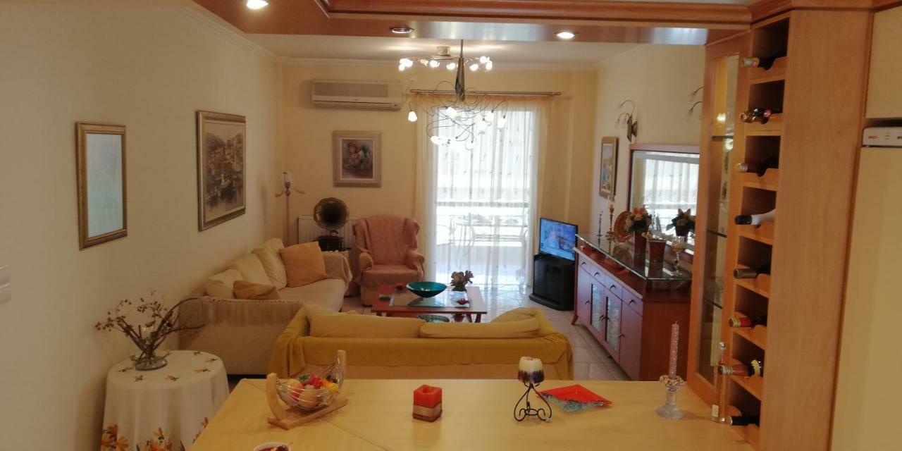 Apartment Giorgos Kalamata Luaran gambar