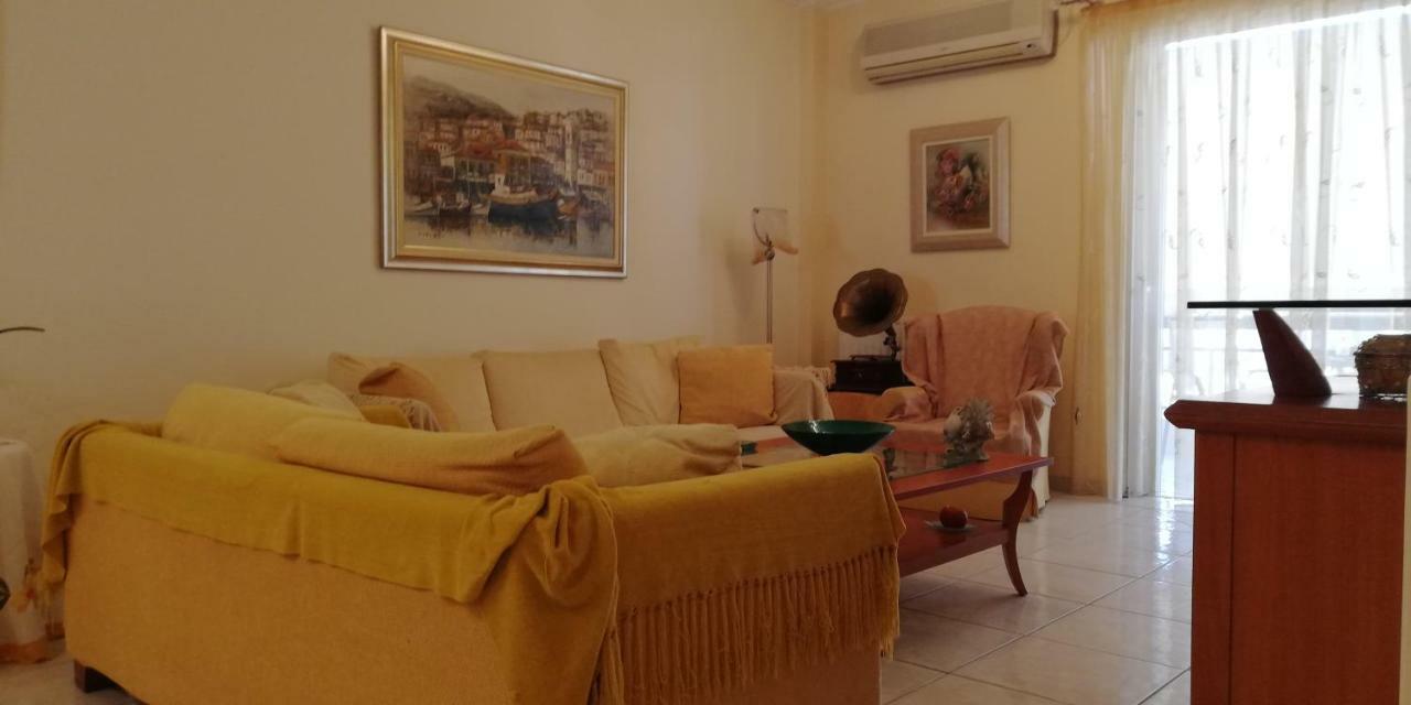 Apartment Giorgos Kalamata Luaran gambar