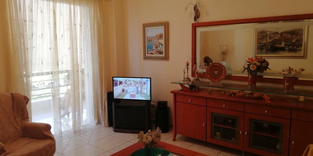 Apartment Giorgos Kalamata Luaran gambar