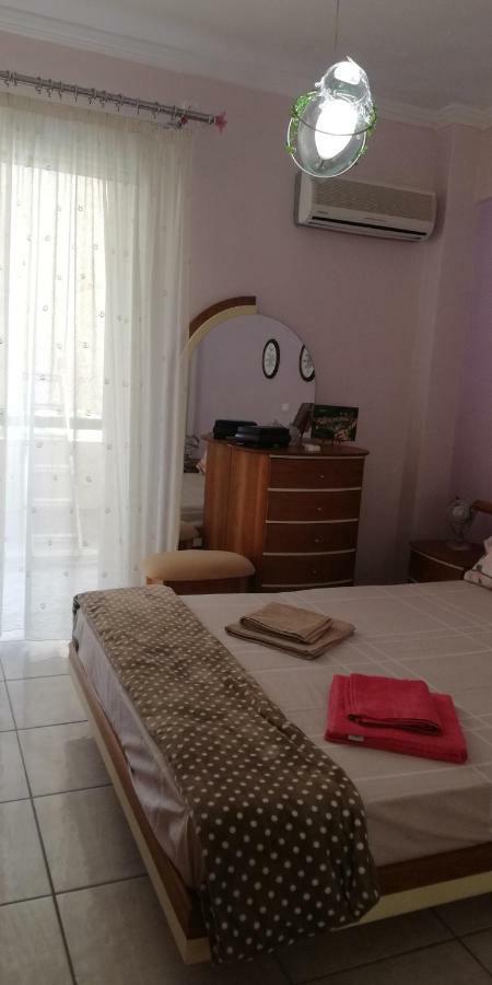 Apartment Giorgos Kalamata Luaran gambar